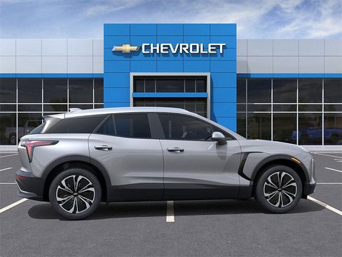 New 2026 Chevrolet Blazer EV LT image 6
