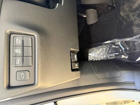 New 2025 MAZDA CX-5 Carbon Edition image 28