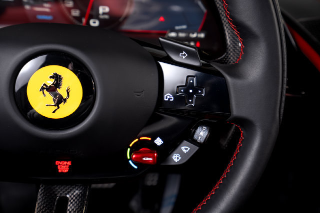 Certified 2025 Ferrari Roma Spider RWD image 42