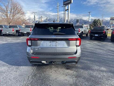 Used 2025 Ford Explorer ST-Line w/ Premium Package image 6