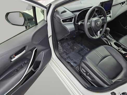 Used 2023 Toyota Corolla XLE image 20