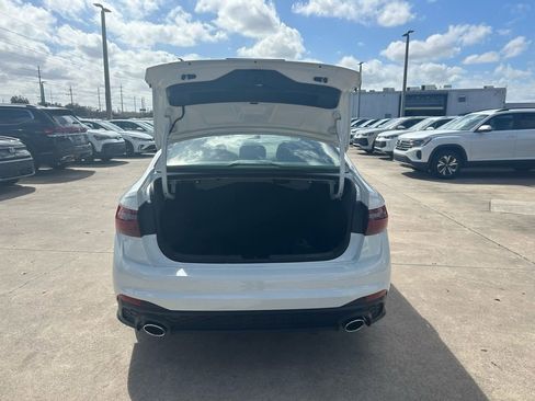 Certified 2025 Volkswagen Jetta GLI Autobahn image 42