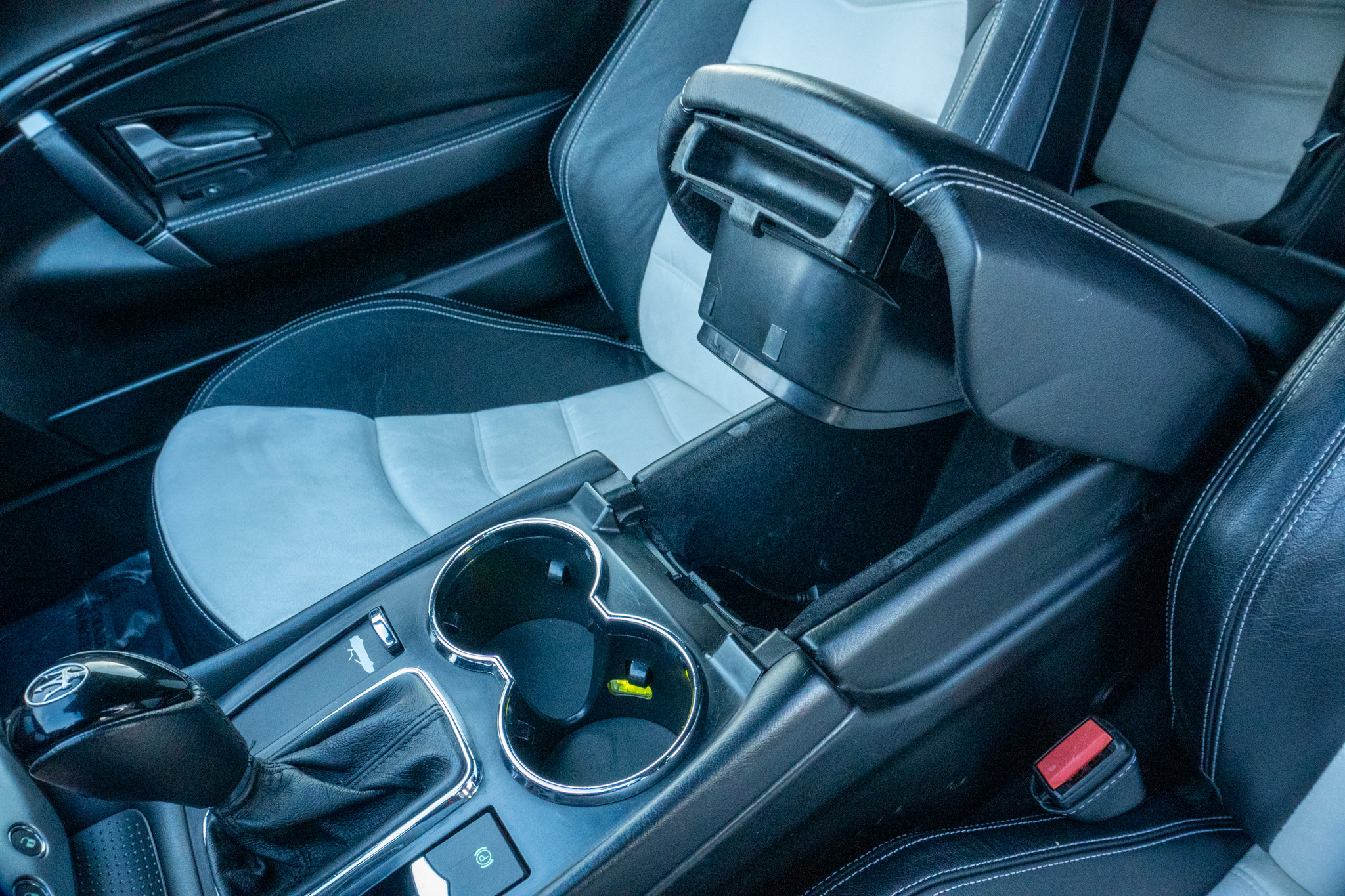 Used 2013 Maserati GranTurismo Sport RWD image 25