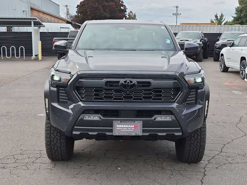 Used 2026 Toyota Tacoma TRD Off-Road w/ TRD Off Road Premium Package AWD/4WD image 2
