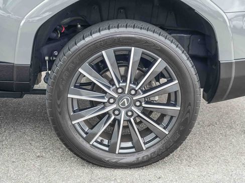 Used 2024 Lexus GX 550 w/ Accessory Package (Z1) AWD/4WD image 7