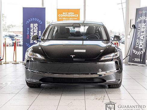 Used 2025 Tesla Model 3 Long Range RWD image 2