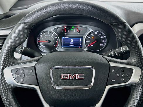 Used 2021 GMC Acadia SLE w/ Driver Convenience Package FWD image 12