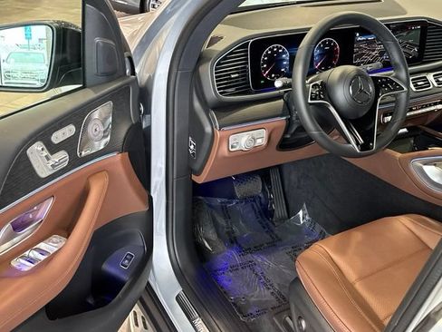 New 2026 Mercedes-Benz GLE 450 4MATIC image 9