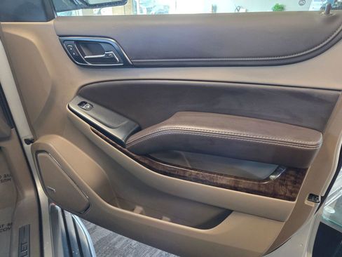 Used 2019 Chevrolet Tahoe LT w/ Luxury Package image 64