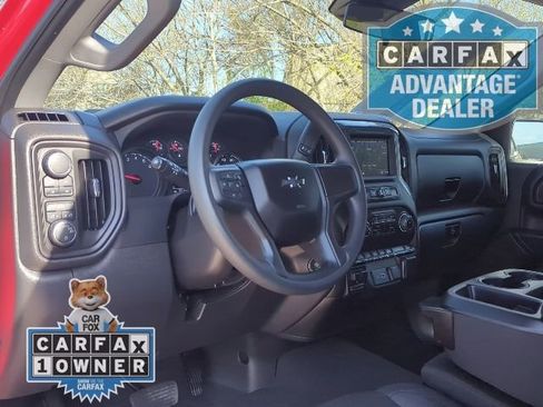 Certified 2024 Chevrolet Silverado 1500 Custom Trail Boss w/ LPO, Dark Essentials Package image 5