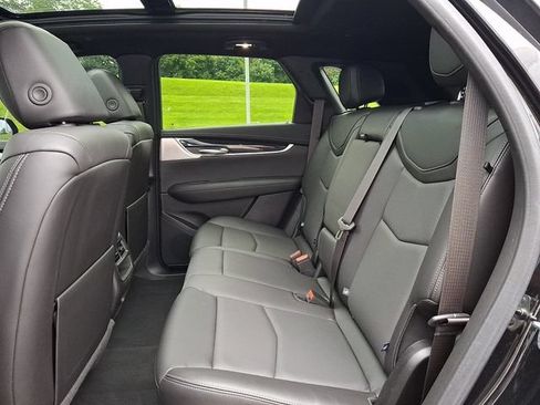 Certified 2024 Cadillac XT5 Premium Luxury AWD/4WD image 12