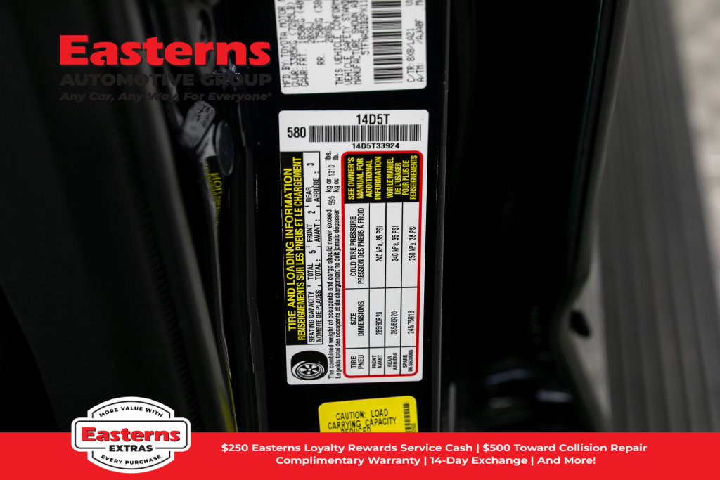 Used 2023 Toyota Tundra Platinum AWD/4WD image 39