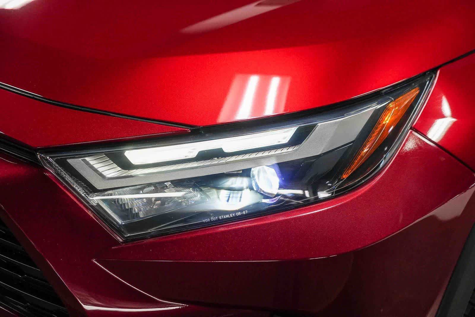 Certified 2023 Toyota RAV4 XLE w/ Convenience Package FWD image 3