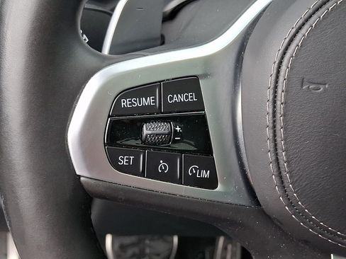 Used 2019 BMW X5 xDrive40i w/ M Sport Package AWD/4WD image 23