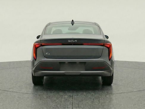 Used 2025 Kia K4 LXS FWD image 7