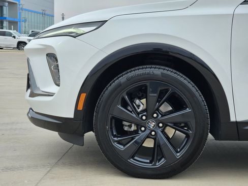 Used 2025 Buick Envision Sport Touring image 13