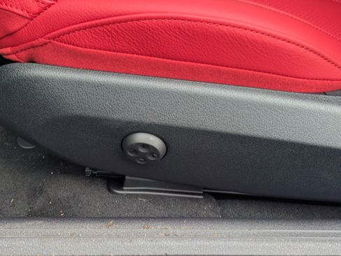 New 2026 Mercedes-Benz CLE 450 4MATIC Cabriolet image 26