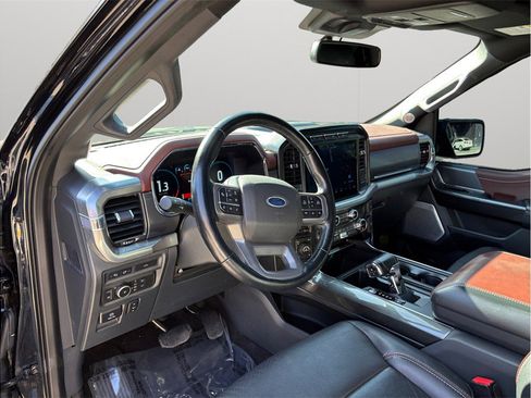 Used 2021 Ford F150 Lariat w/ Equipment Group 502A High image 6