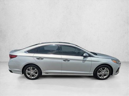 Used 2018 Hyundai Sonata Sport FWD image 4