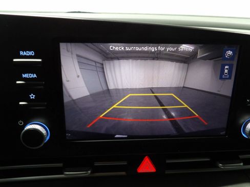Used 2023 Hyundai Elantra Blue w/ Preferred Accessory Package FWD image 18