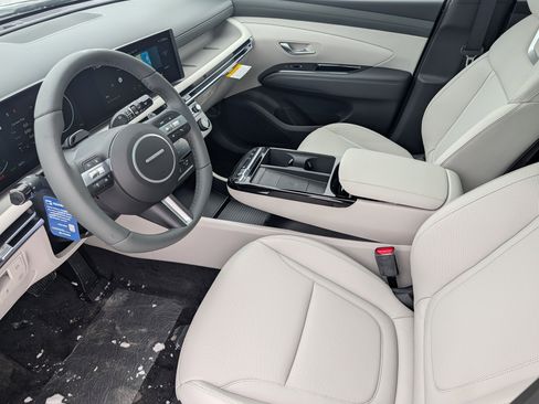 New 2026 Hyundai Tucson Limited image 7