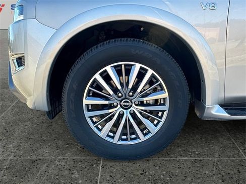 Used 2022 Nissan Armada SL image 14