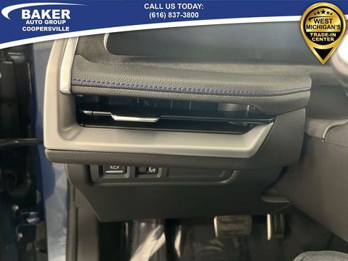 Certified 2024 Cadillac XT4 Sport image 19