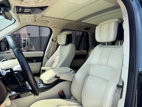 Used 2019 Land Rover Range Rover Supercharged AWD/4WD image 13