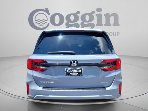 New 2026 Honda Odyssey Elite image 4