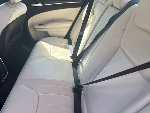 Used 2015 Chrysler 300 Limited w/ Driver Convenience Group RWD image 24