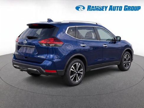 Certified 2020 Nissan Rogue SV w/ Premium Package AWD/4WD image 4