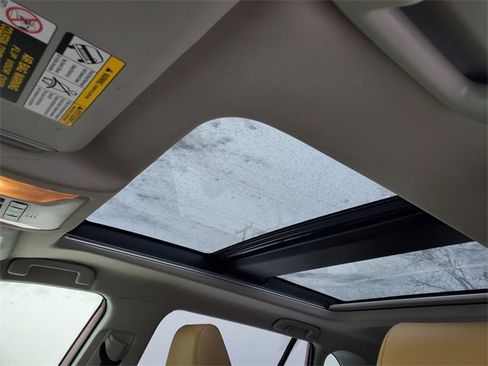 Used 2020 Toyota RAV4 Limited image 34