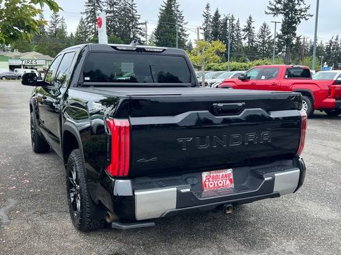 Used 2023 Toyota Tundra Limited w/ TRD Off-Road Package AWD/4WD image 9