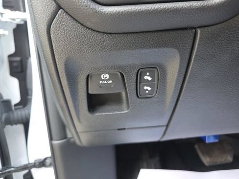 Certified 2025 RAM 1500 Big Horn AWD/4WD image 17