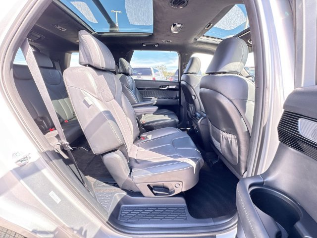Used 2023 Hyundai Palisade Calligraphy AWD/4WD image 28