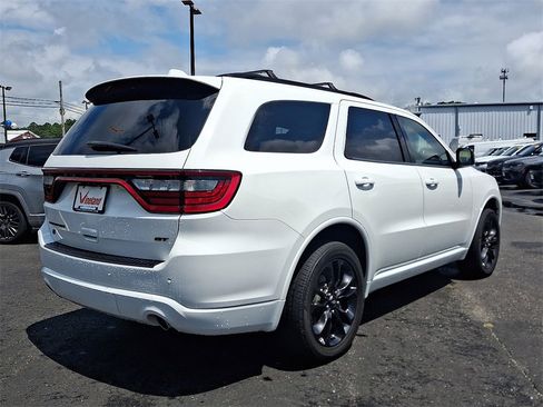 Used 2022 Dodge Durango GT image 6