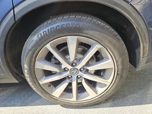 Certified 2025 Acura MDX FWD w/ Technology Package image 9