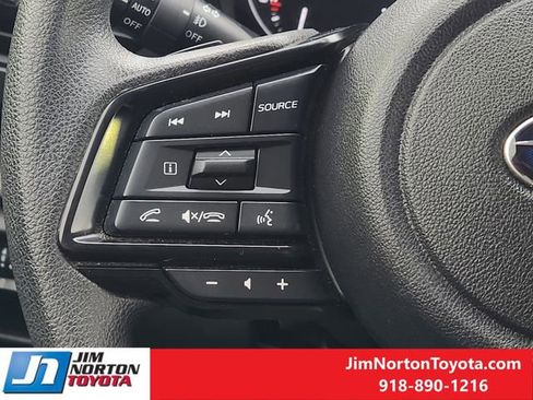 Used 2024 Subaru Crosstrek 2.0i Premium image 31