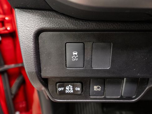 Used 2023 Toyota Tacoma SR5 w/ Technology Package RWD image 31