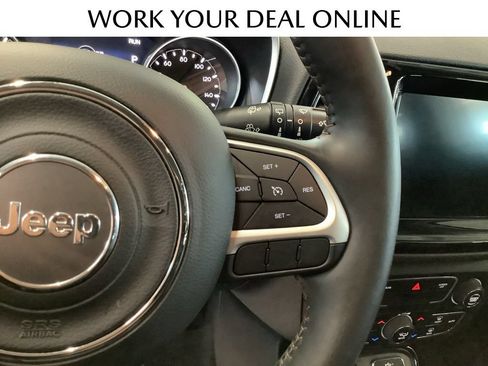 Used 2020 Jeep Compass Limited AWD/4WD image 19