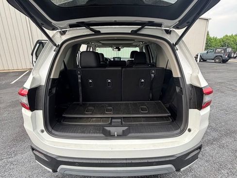 Used 2023 Honda Pilot Touring image 25