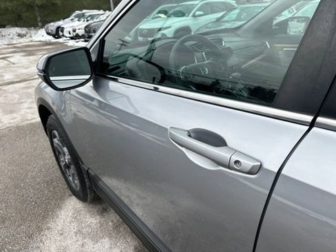 Used 2018 Honda CR-V EX image 11