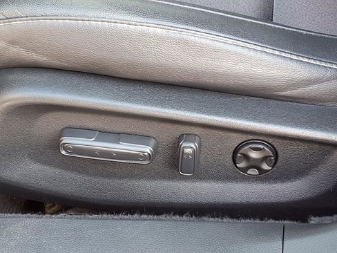 Used 2019 Honda Accord Sport image 12