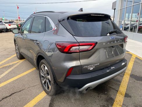 Used 2025 Ford Escape Platinum AWD/4WD image 3