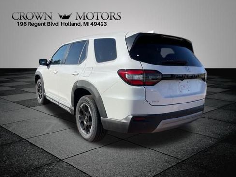 New 2025 Honda Pilot EX-L image 10