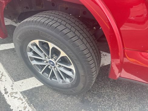 Used 2020 Ford F150 XLT w/ Equipment Group 302A Luxury AWD/4WD image 9