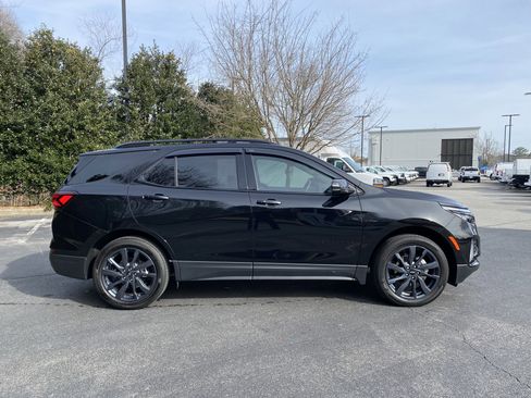 Used 2024 Chevrolet Equinox RS w/ RS Leather Package image 10