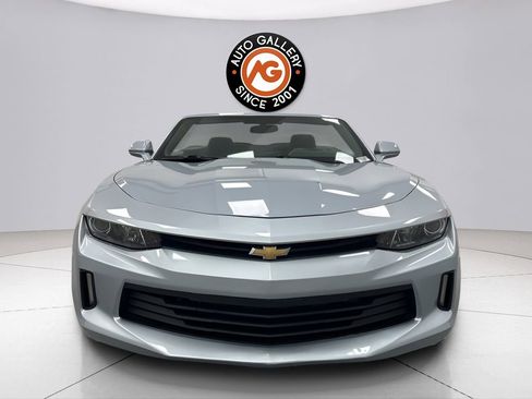 Used 2018 Chevrolet Camaro LT image 18