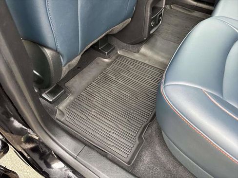 Used 2022 Ford Edge SEL w/ Sport Appearance Package image 19