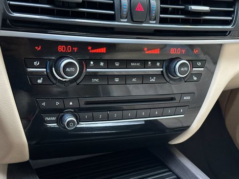 Used 2015 BMW X5 xDrive35i AWD/4WD image 19